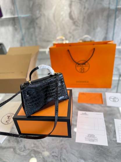 HM MINI KELLY CROCODILE GOLD-TONED HARDWARE BLACK 22CM