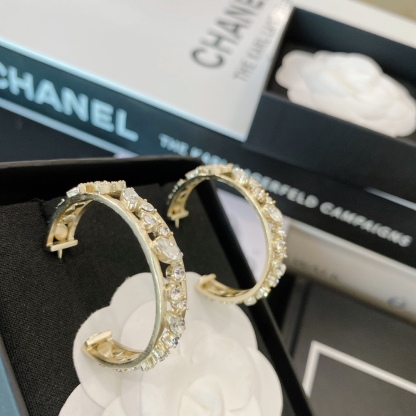 CC HOOP GOLD EARRINGS