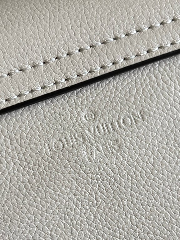 LUV LOCKME TENDER 19CM QUARTZ WHITE BAG