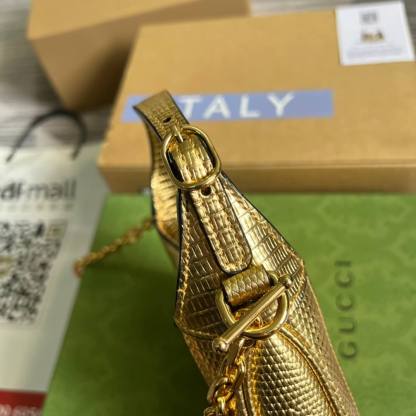 GC 675799 Jackiemini Leather golden color 19cm