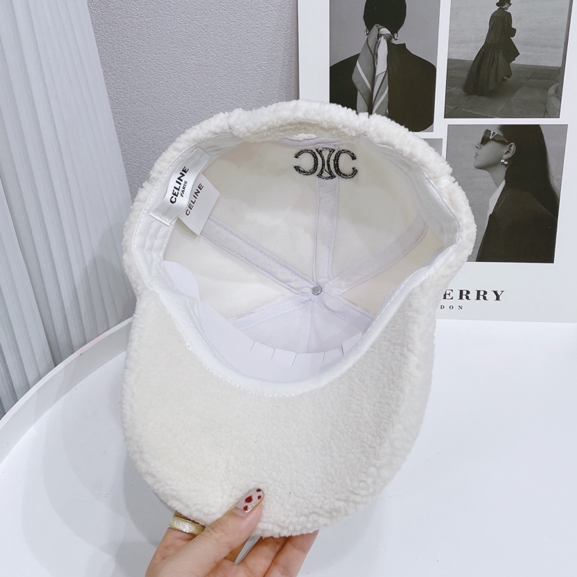 CL AUTUMN AND WINTER HAT BLACK AND WHITE