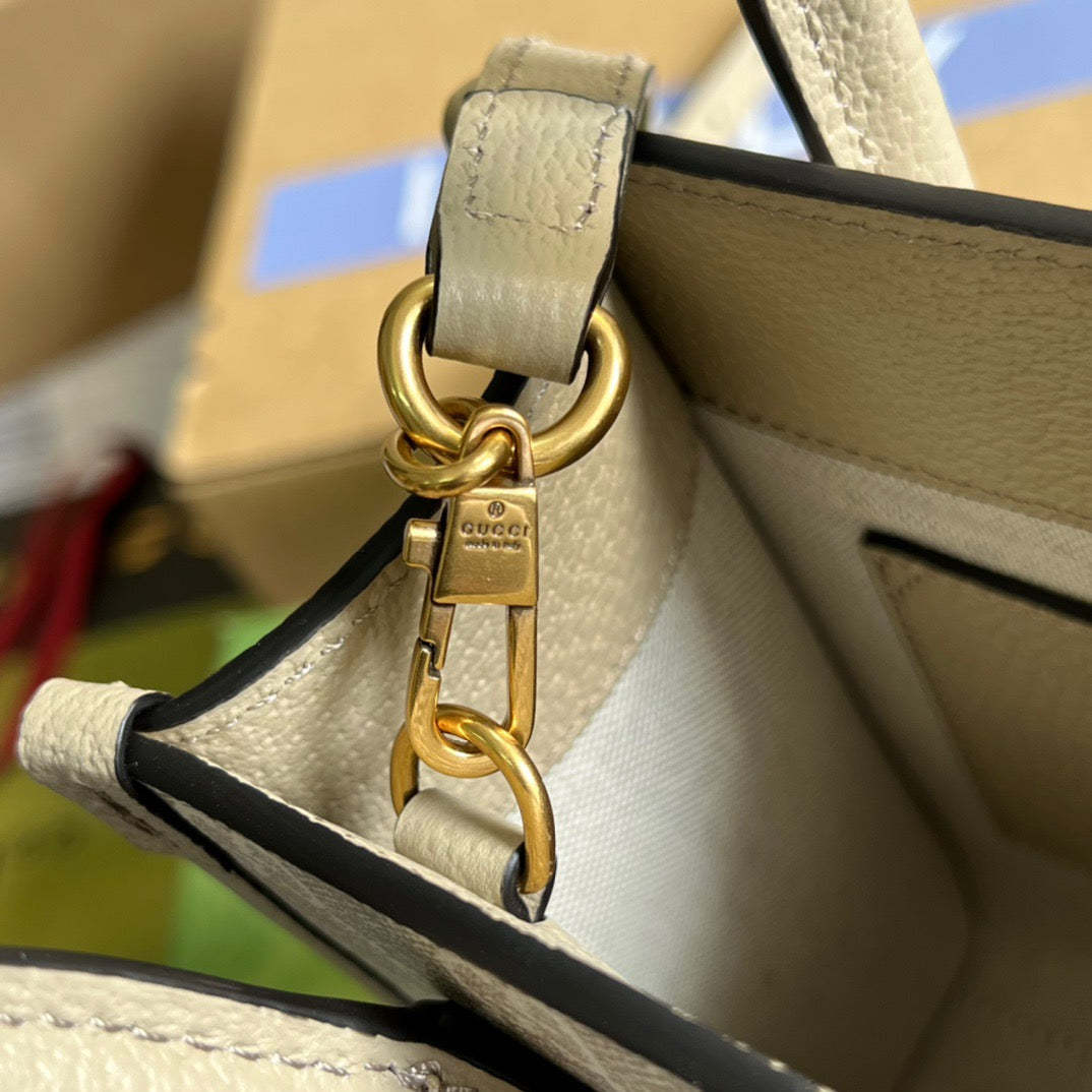 gg Mini Tote Bag With Interlocking G Beige For Women, Women&#8217;s Bags 7.8in/20cm gg ‎671623 UULBT 9683