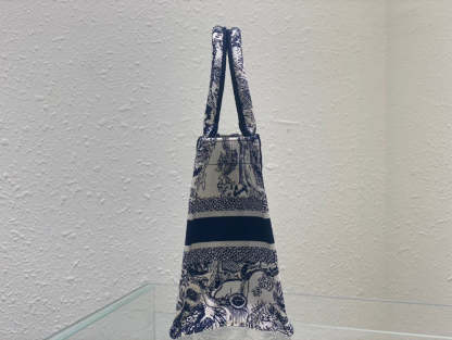 DI Small Book Tote Blue, For Women, Women’s Handbags 26.5cm/10.5in CD M1265ZRGO_M928
