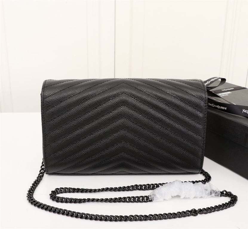 SAINT LAURENT CASSANDRE MATELASSE CHAIN WALLET IN GRAIN DE POUDRE EMBOSSED BLACK NOIR 22CM