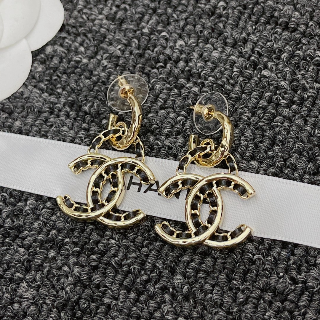 CC CC EARRINGS