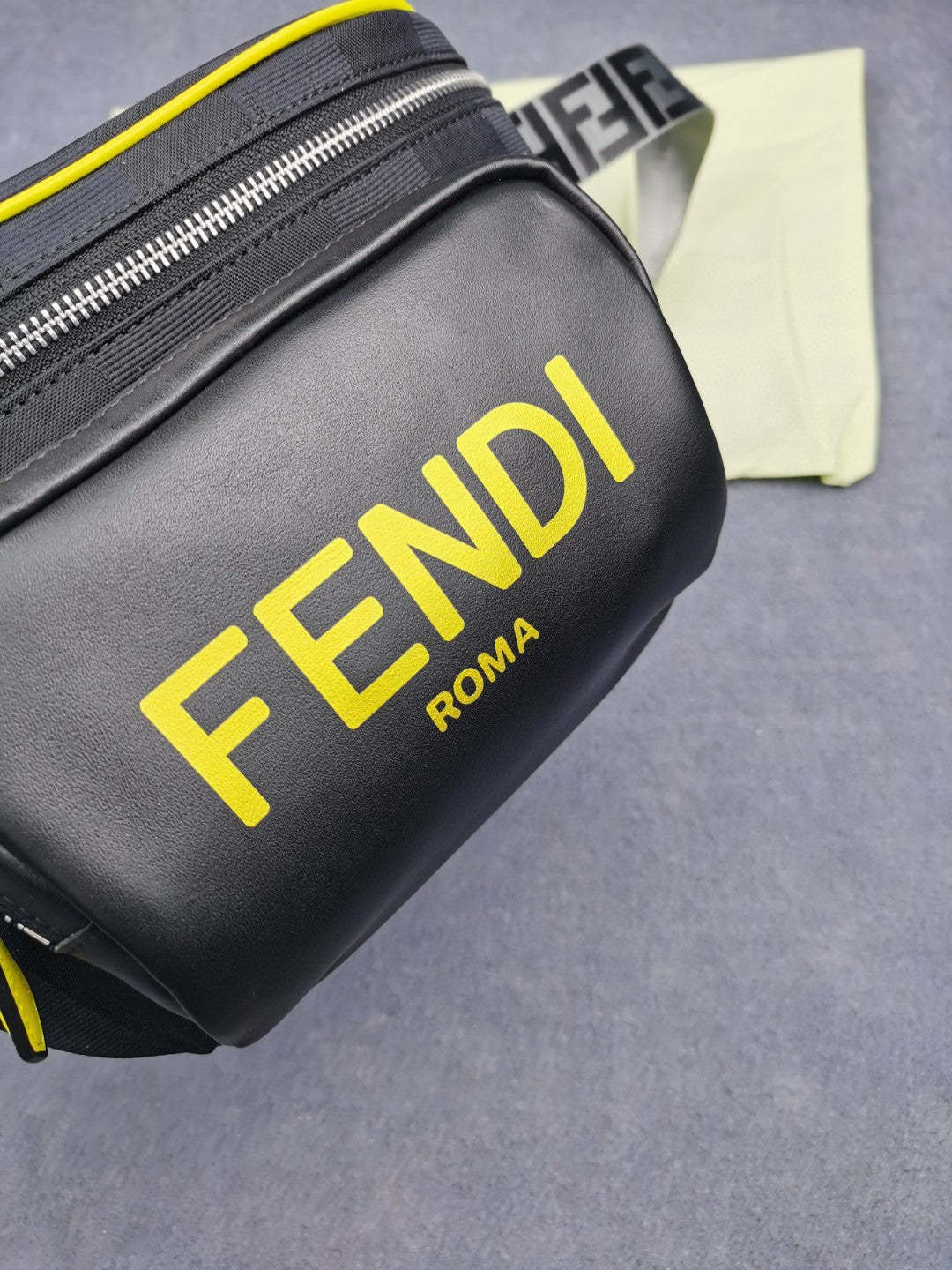 FI Little Monster Belt Bag Black/Yellow/Gray For Men, Men&#8217;s Bags 7.9in/20cm FF