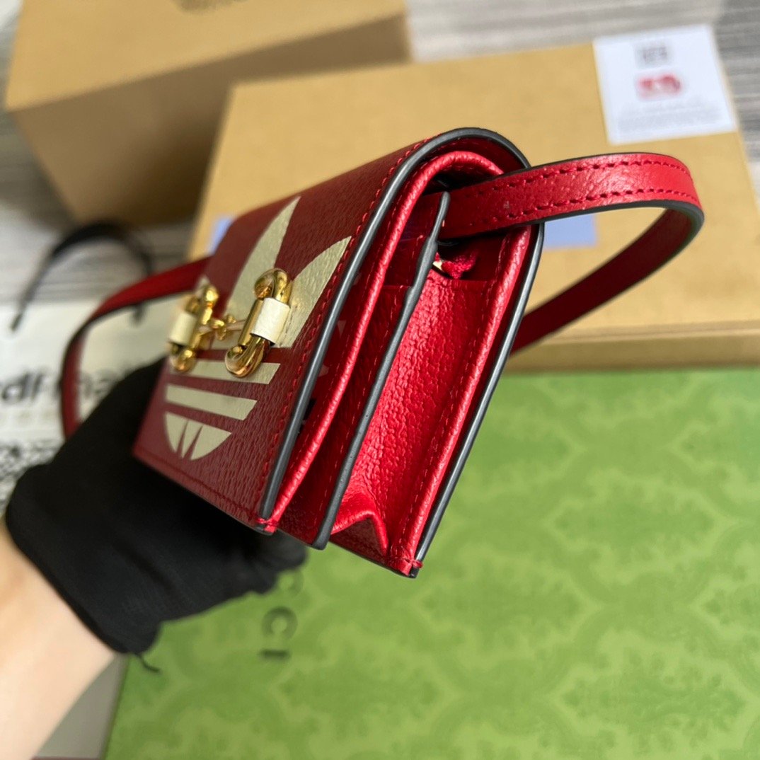 gg x Adidas Card Case With Horsebit Red For Women, Women’s Bags 4.2in/11cm gg‎