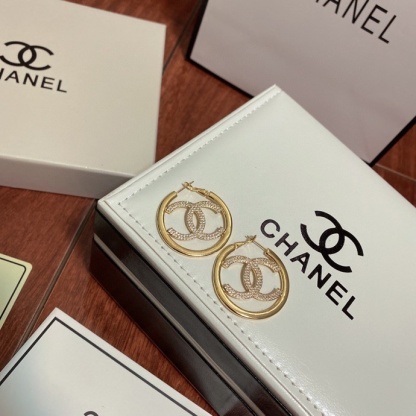 CC GOLD CC EARRINGS