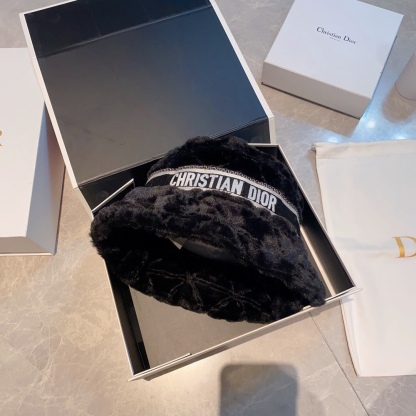 DOR D-BOBBY CANNAGE SMALL BRIM BUCKET HAT BLACK