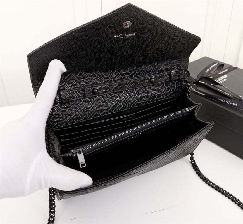 SAINT LAURENT CASSANDRE MATELASSE CHAIN WALLET IN GRAIN DE POUDRE EMBOSSED BLACK NOIR 22CM