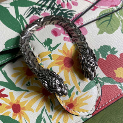 Caramew - GUKI Bags - 1945