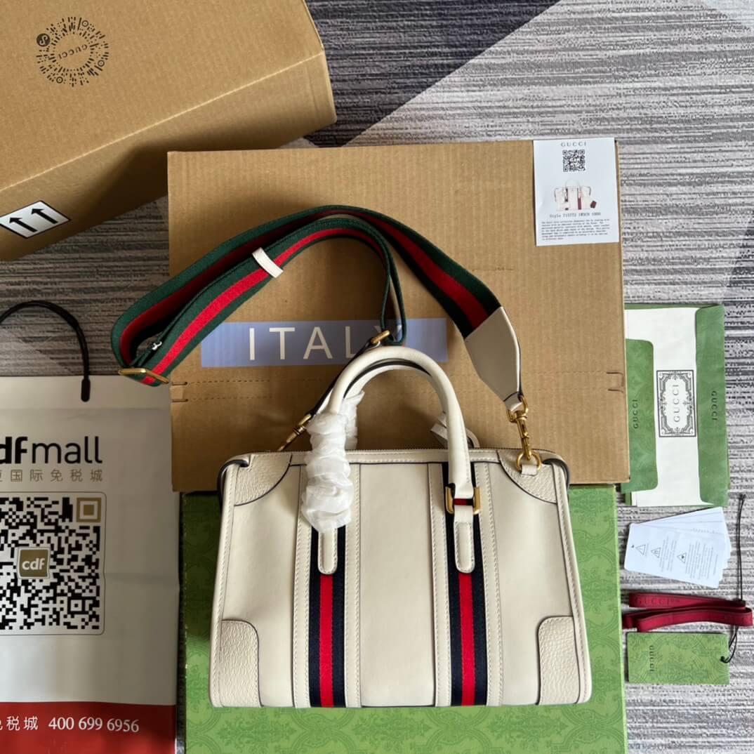 GC 715772 Exquisite PM white 27CM
