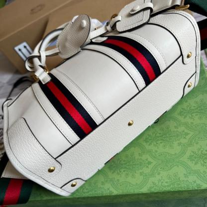 GC 715772 Exquisite PM white 27CM