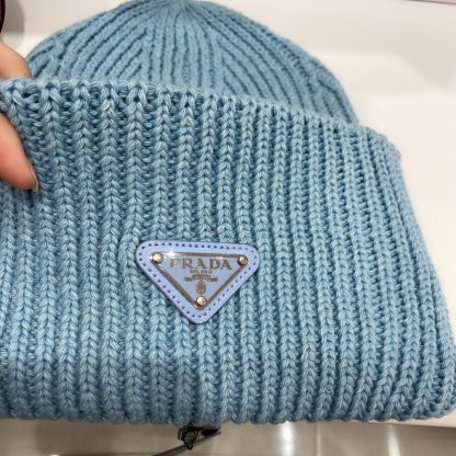 PD WOOL AND CASHMERE BEANIE SLIVER BLUE