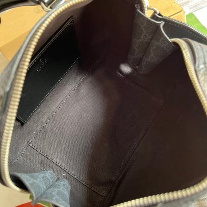 GC 723307 Travelling bag PM Supreme 21.5CM black