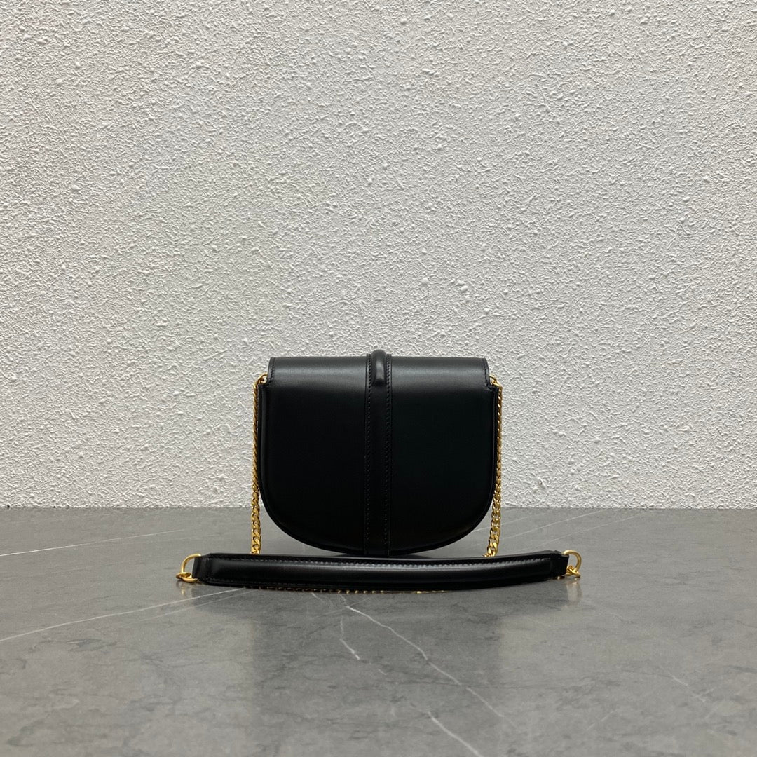 CE Small 16 Wallet On Chain Black For Women 6in/14cm 10G453CQ7.38NO