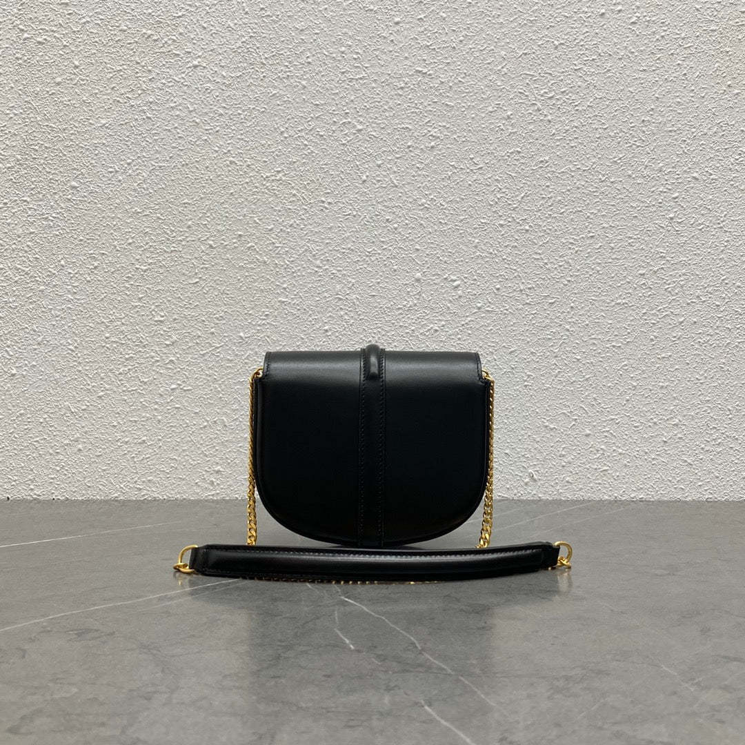 CE Small 16 Wallet On Chain Black For Women 6in/14cm 10G453CQ7.38NO