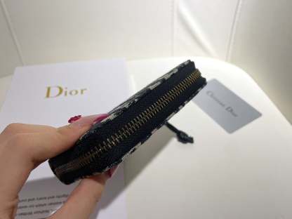 dir OBLIQUE ZIPPER WALLET COIN POUCH BEIGE AND BLACK 11CM 973981