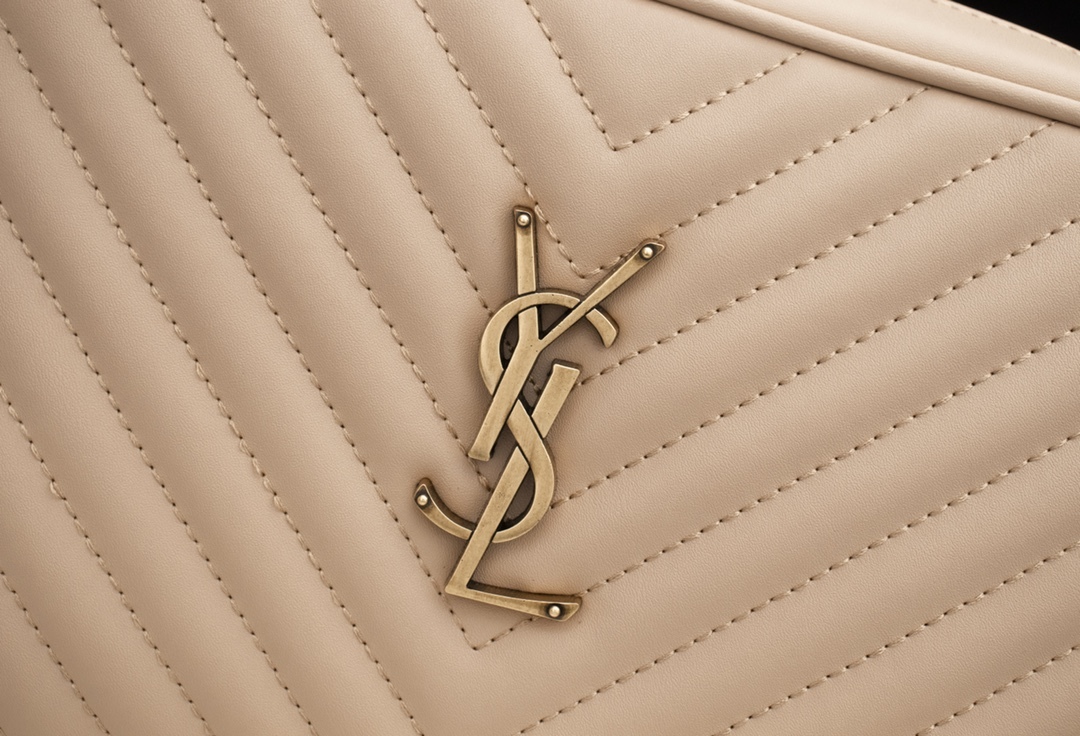 YSL LOU CAMERA BAG IN QUILTED LEATHER BEIGE GOLD 23CM 612544DV7072721