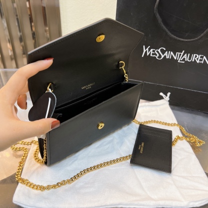 YSL UPTOWN CHAIN WALLET IN GRAIN DE POUDRE EMBOSSED BLACK 19CM 6077881GF0J1000