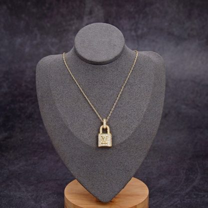 LV Necklace 193
