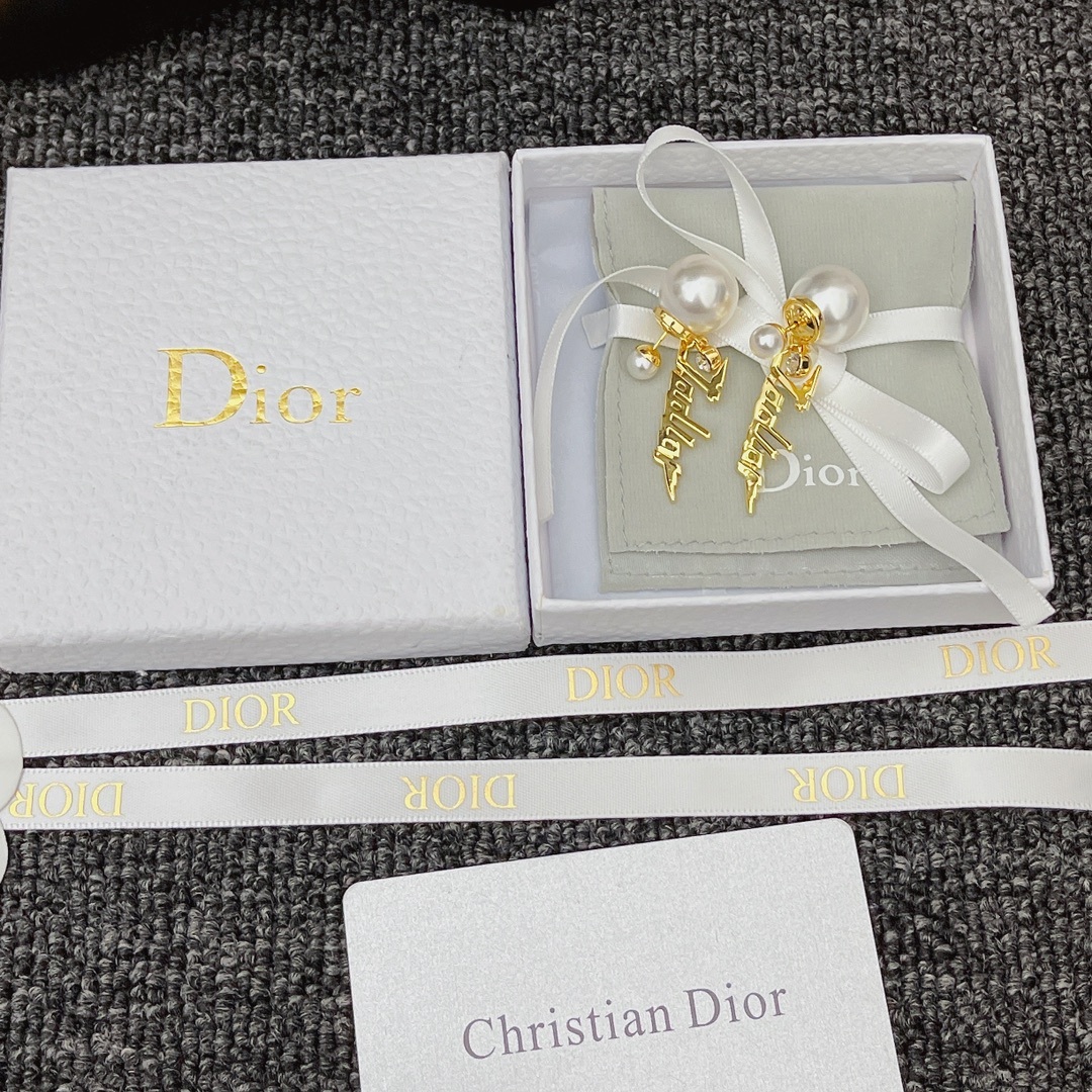 DOR EARRINGS