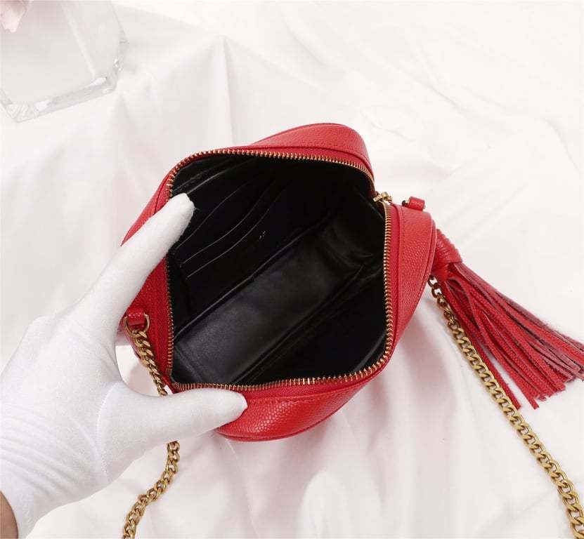 SAINT LAURENT LOU CAMERA BAG IN QUILTED LEATHER RED 18CM