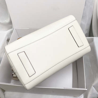 gv Antigona Bag White For Women, Handbags, Shoulder Bags 13in/33cm GVC 