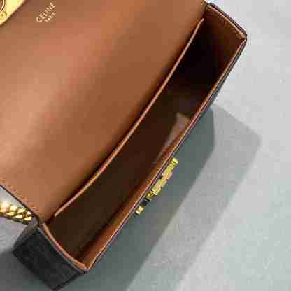 CE CHAIN SHOULDER BAG TRIOMPHE IN TRIOMPHE CANVAS TAN 197992DQW04LU