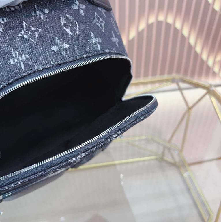 LUV BACKPACK MULTIPOCKET BLACK MONOGRAM DENIM AND TAURILLON LEATHER 42CM M45973