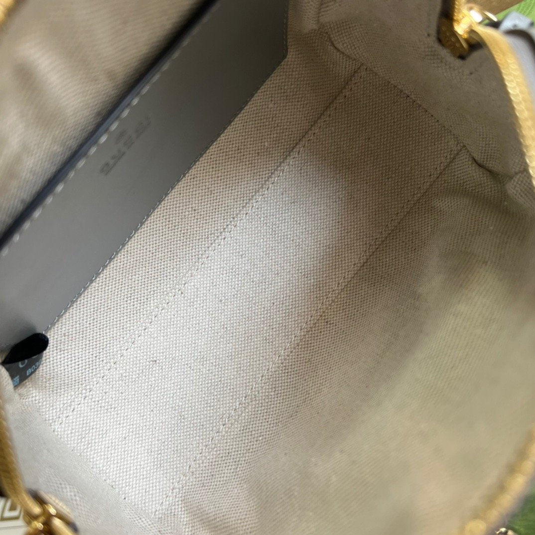 gg Matelasse Top Handle Bag Black For Women, Women&#8217;s Bags 7.5in/19cm gg ‎702251 UM8HG 1046