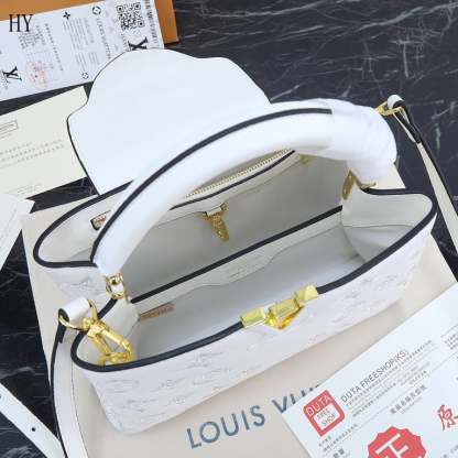 LUV CAPUCINES WHITE 27CM