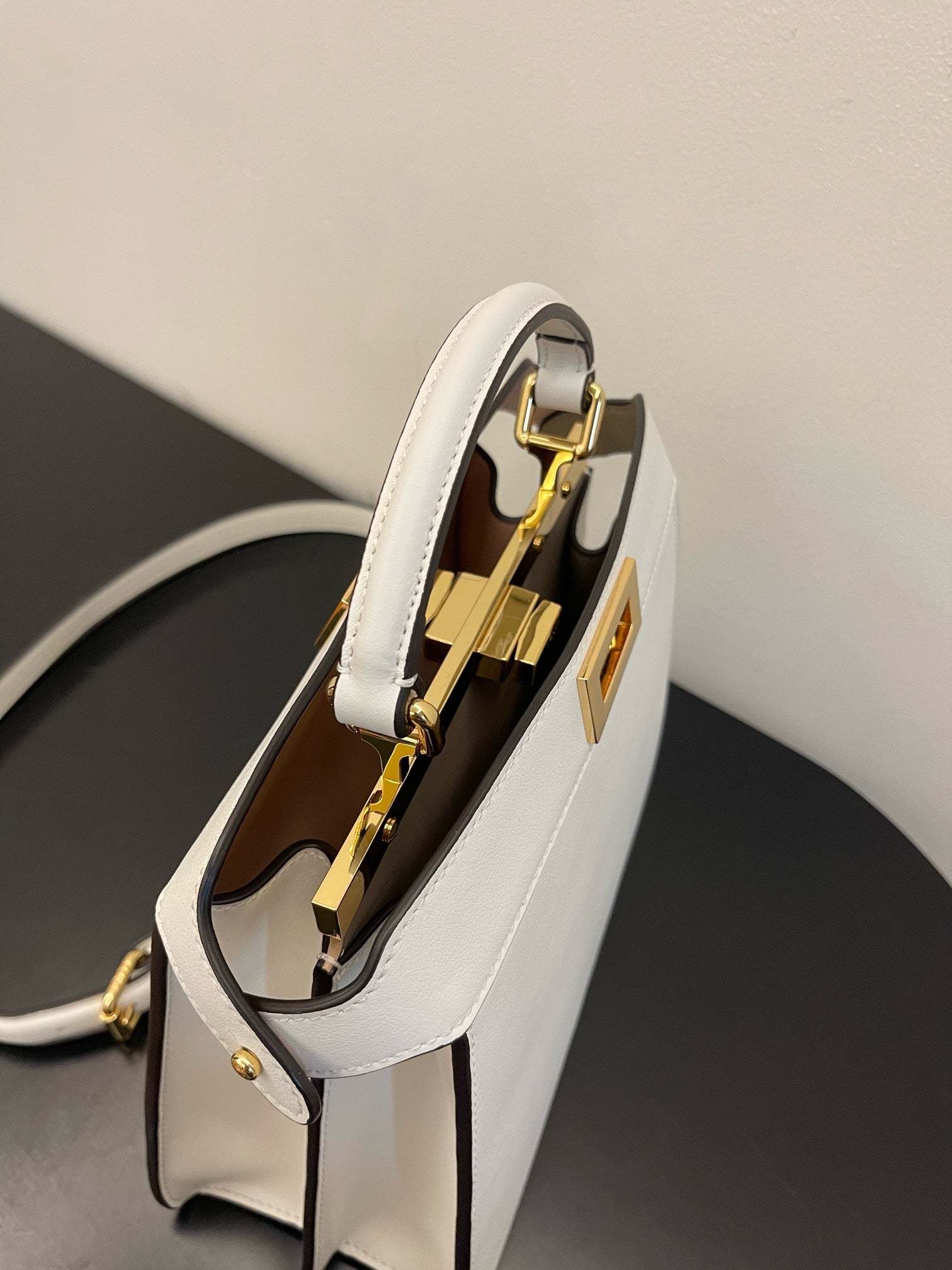 FI Peekaboo ISeeU Petite White Small Bag For Woman 20cm/8in