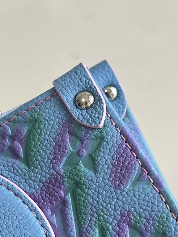 LUV PURPLE ONTHEGO PM 25CM