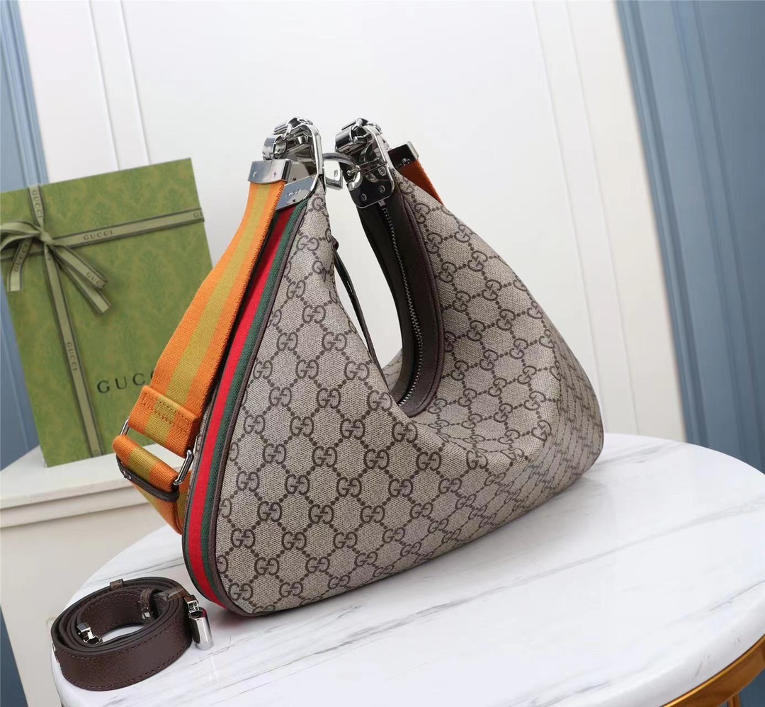 GG GG ATTACHE LARGE SHOULDER BAG 35CM 702823 96GRN 4091