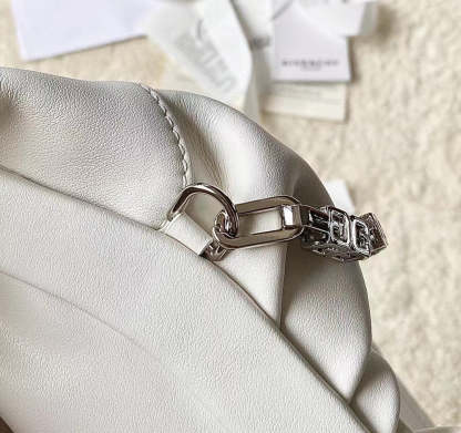 gv Small Kenny Bag Ivory For Women, Handbags, Shoulder Bags 12.6in/32cm BB50MJB1DM-105