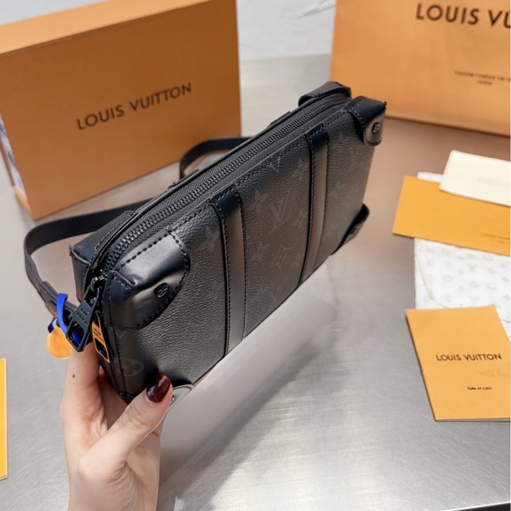 LV SOFT TRUNK MONOGRAM ECLIPSE CANVAS BLACK 23CM M69838
