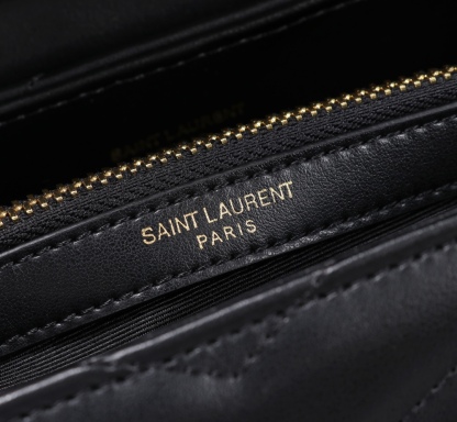YSL LOULOU SMALL CHAIN BAG IN MATELASSÉ Y BLACK GOLD 23CM 494699DV7271000