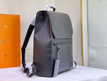 LUV BLACK 50CM FASTLINE AEROGRAM BACKPACK