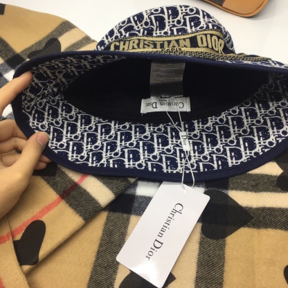DOR OBLIQUE BUCKET HAT DARK BLUE