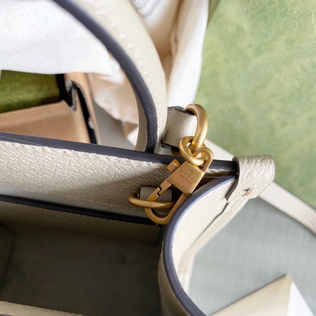 GG MINI TOTE BAG WITH INTERLOCKING G SUPREME CANVAS 671623 UULBT 9683