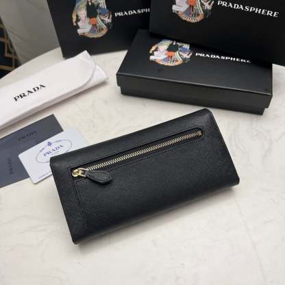 PR SAFFIANO LUX LEATHER FLAP CONTINENTAL BLACK WALLET 19CM