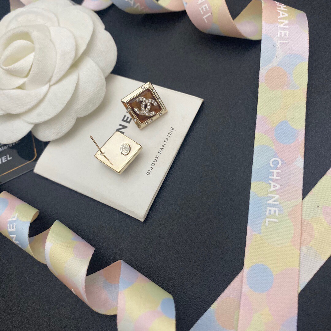 CC CC EARRINGS