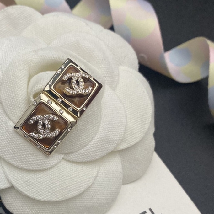 CC CC EARRINGS