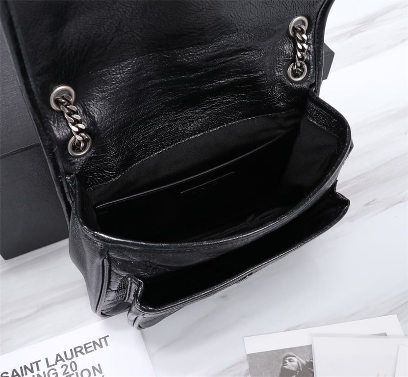 SAINT LAURENT NIKI BABY CHAIN BAG IN CRINKLED VINTAGE BLACK NOIR 21CM 6331600EN041000