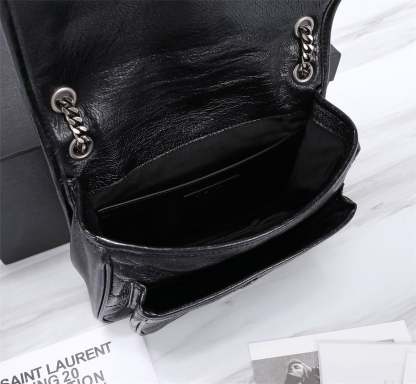 SAINT LAURENT NIKI BABY CHAIN BAG IN CRINKLED VINTAGE BLACK NOIR 21CM 6331600EN041000