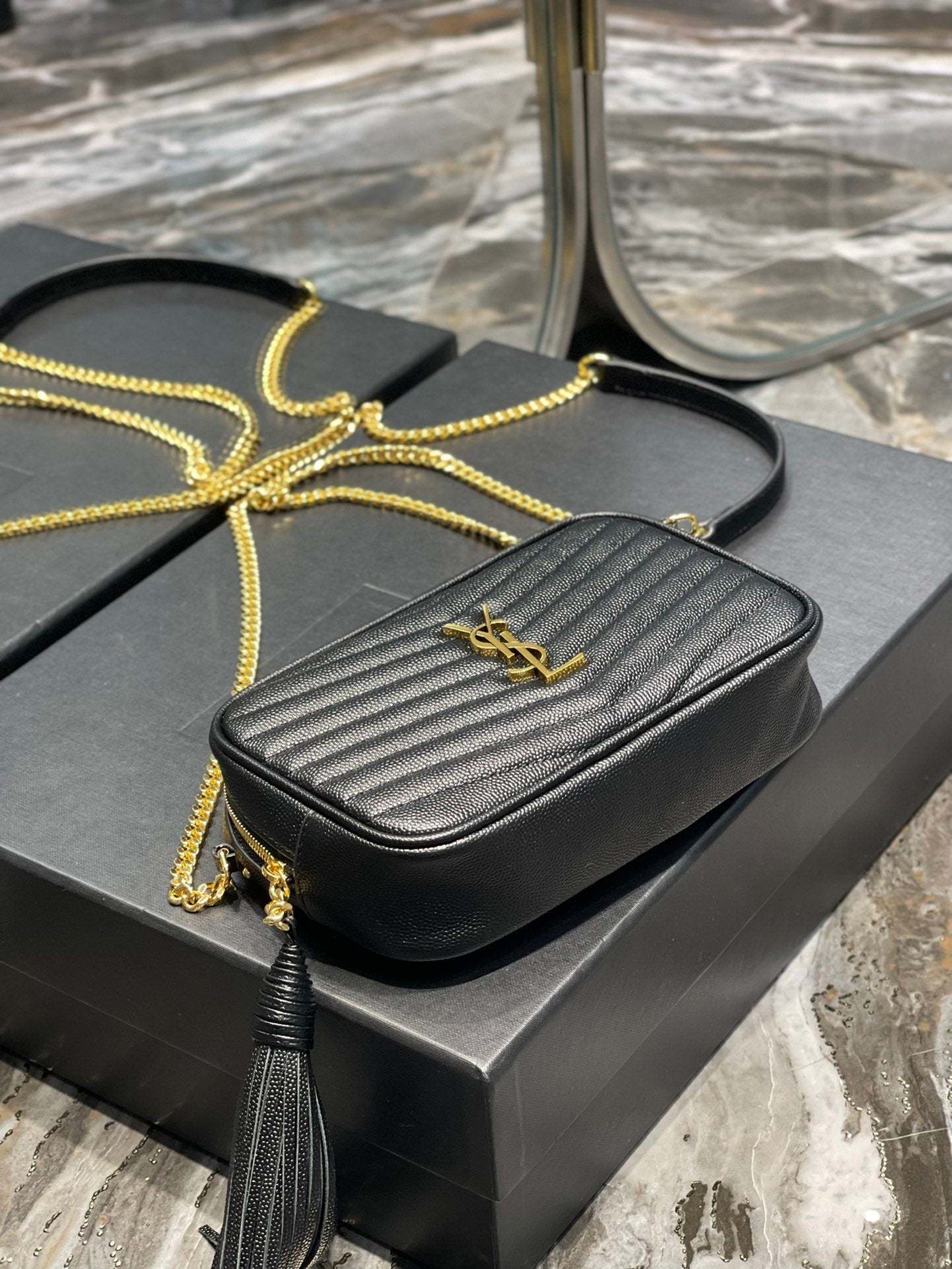YSSL Lou Mini Bag Black In Quilted Grain De Poudre With Gold Hardware For Women 7.4in/19cm YSl 6125791GF011000