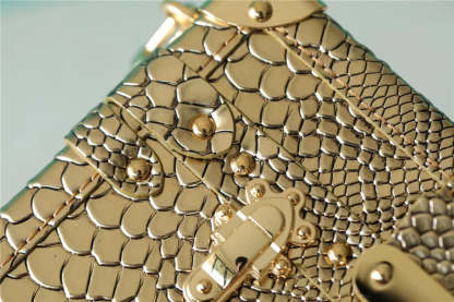 LV Petite Malle High Shiny Alligator By Nicolas Ghesquiere Gold For Women,  Shoulder And Crossbody Bags 7.9in/20cm LV 