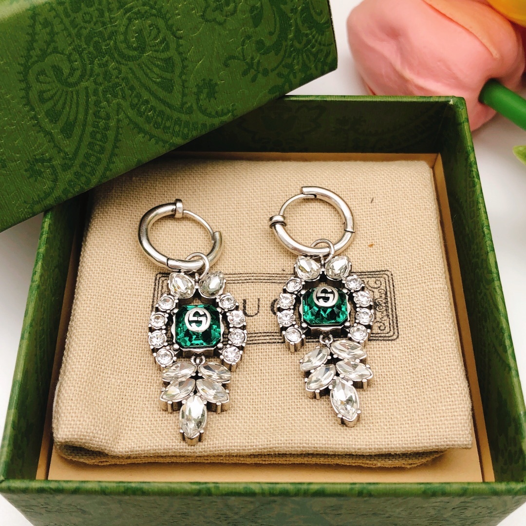 GG GG EARRINGS