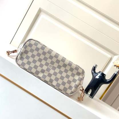 LUV 29M PM NEVERFULL DAMIER AZUR